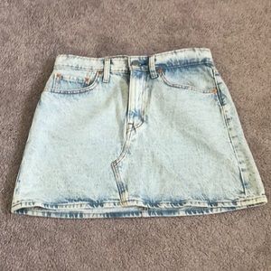 Levi’s Skirt